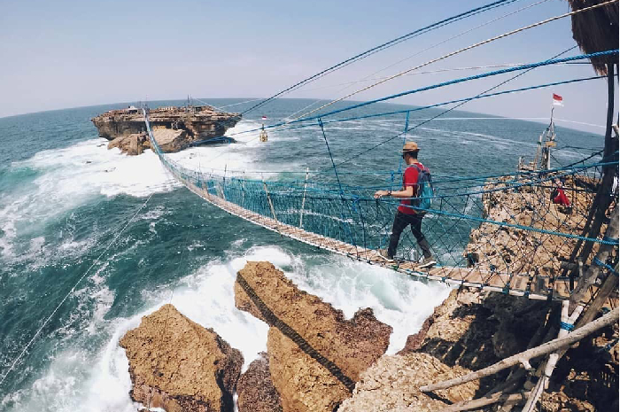 Wisata pantai di Wonosari