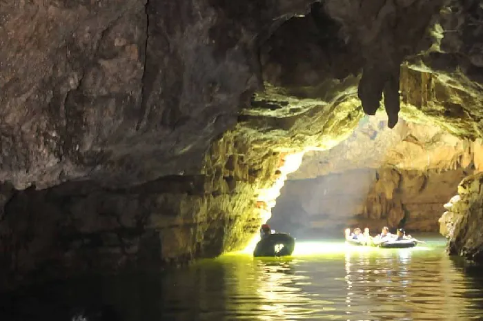 Cave Tubing Goa Pindul 