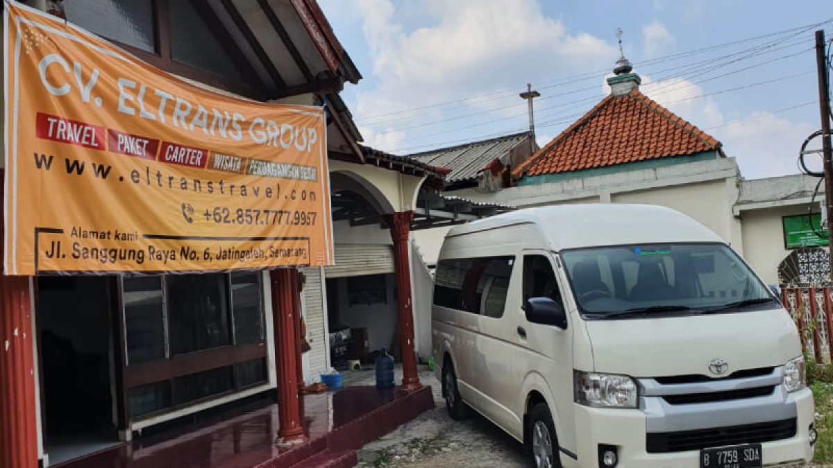 Travel Semarang Menteng