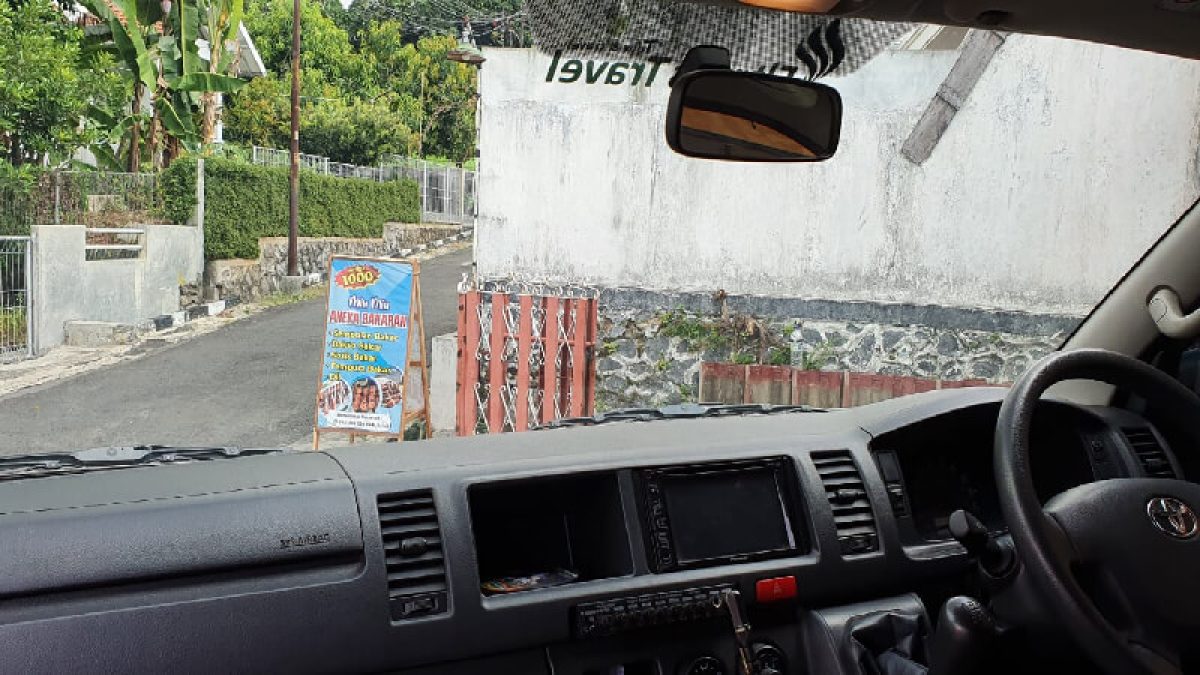 Travel Semarang Palmerah